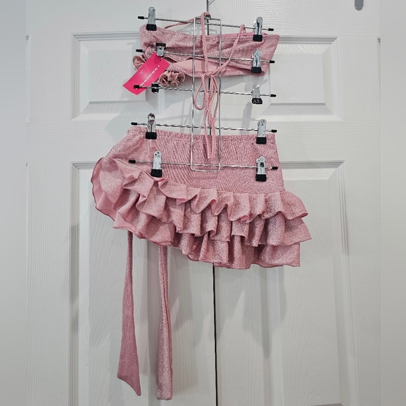 NWT Pink Sparkly Ruffled Two-Piece Set - Picture 2 of 4